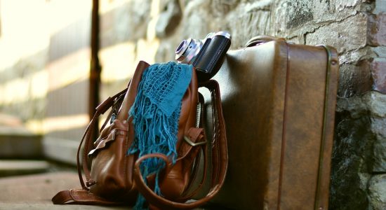 suitcase-leather-suitcase-old-suitcase-3167359 suitcase, leather suitcase, old suitcase-3167359.jpg