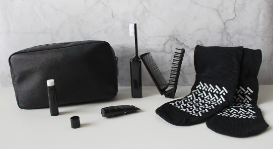 toiletry-bag-to-travel-toothbrush-4020538 toiletry bag, to travel, toothbrush-4020538.jpg
